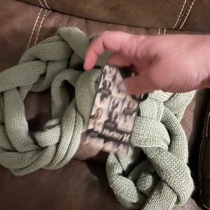 Hurley scarf!